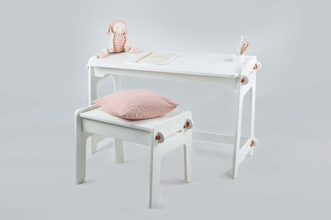 Twins / Escritorio blanco